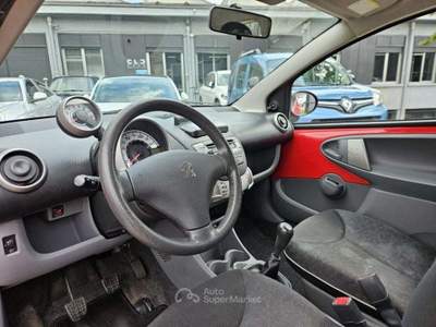 Peugeot 107 1.0 68CV 3p. Rosso usata Torino