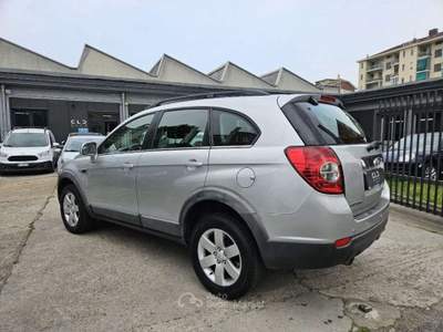 Chevrolet Captiva 2.2 VCDi 163CV 2WD 7POSTI Grigio usata Torino