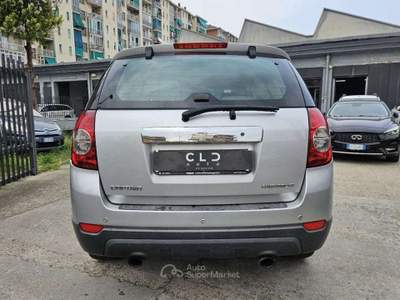 Chevrolet Captiva 2.2 VCDi 163CV 2WD 7POSTI Grigio usata Torino