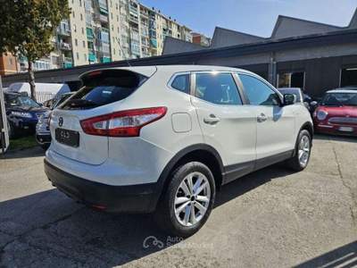 Nissan Qashqai 1.2 DIG-T Acenta Bianco usata Torino