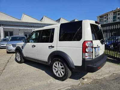Land Rover Discovery 2.7 TDV6 S Bianco usata Torino