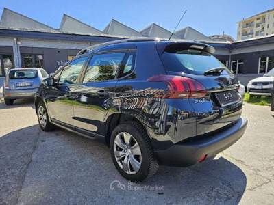 Peugeot 2008 1° serie PureTech 82 Allure Nero usata Torino