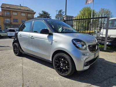 Smart ForFour 71cv Grigio usata Torino
