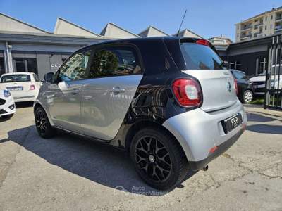 Smart ForFour 71cv Grigio usata Torino