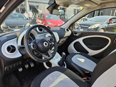 Smart ForFour 71cv Grigio usata Torino