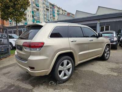 Jeep Grand Cherokee 3.0 V6 CRD 250 CV Multijet II Overland Oro usata Torino