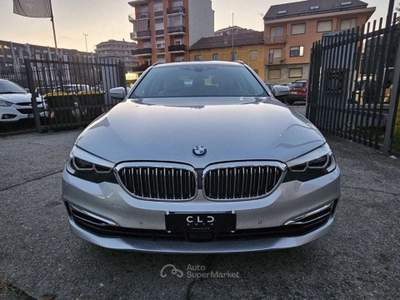 BMW Serie 5 520d 520 520 d  Touring Luxury Grigio usata Torino