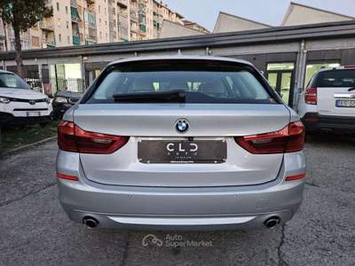 BMW Serie 5 520d 520 520 d  Touring Luxury Grigio usata Torino