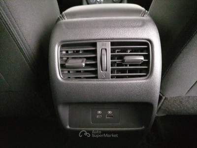 Nissan Qashqai 1.3 mhev N-Connecta 2wd 140cv Grigio usata Roma