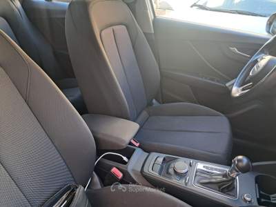 Audi Q2 NEOPATENTATI- AUTOMATICA-IDENTITY BLACK Grigio usata GROSSETO