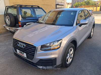 Audi Q2 NEOPATENTATI- AUTOMATICA-IDENTITY BLACK Grigio usata GROSSETO
