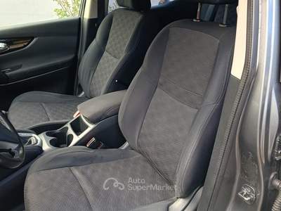 Nissan Qashqai Tekna Grigio usata Torre Annunziata