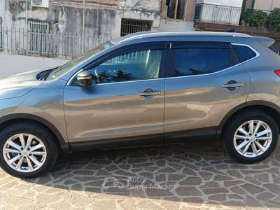 Nissan Qashqai Tekna Grigio usata Torre Annunziata