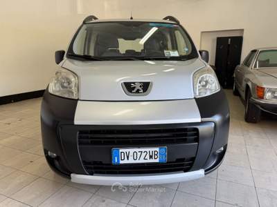 Peugeot Bipper 2009 Tepee 1.4 75CV Outdoor GPL 5 POSTI Argento usata Ravenna