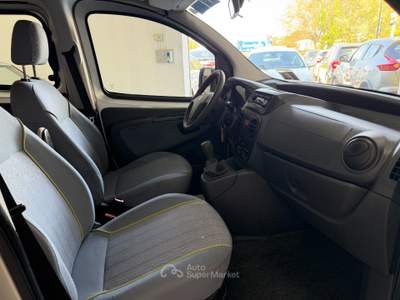 Peugeot Bipper 2009 Tepee 1.4 75CV Outdoor GPL 5 POSTI Argento usata Ravenna