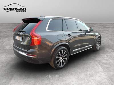 Volvo XC90 2.0 B5 Plus Bright AWD automatico Grigio usata Lucca
