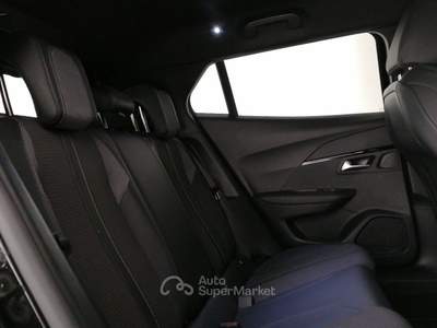 Peugeot 2008 1.5 bluehdi GT s&s 130cv eat8 Argento usata Roma