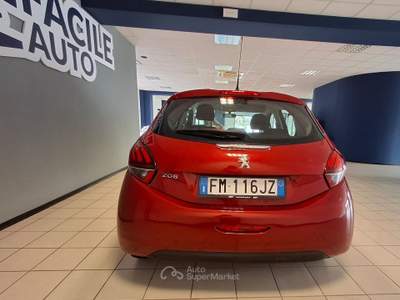Peugeot 208 5 porte Allure Rosso usata Oleggio