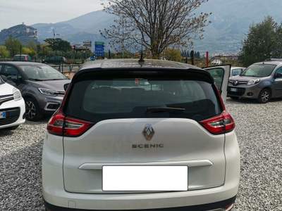Renault Grand Scénic TENUTA MOLTO BENE Bianco usata ARCO