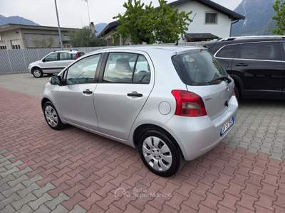 Toyota Yaris 5 porte Grigio usata Gemona del Friuli