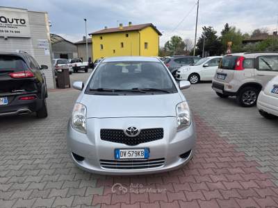 Toyota Yaris 5 porte Grigio usata Gemona del Friuli