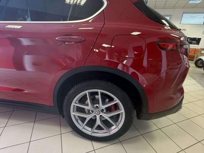 Alfa Romeo Stelvio Stelvio 2017 2.0 t First Edition Q4 280cv auto Rosso usata Goito