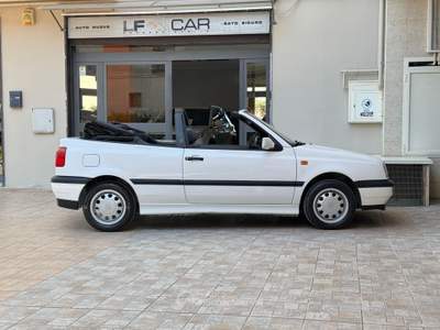 Volkswagen Golf Cabriolet 1.8 75 cv cat Avantgarde Bianco usata SANTERAMO IN COLLE