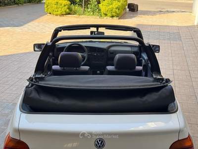 Volkswagen Golf Cabriolet 1.8 75 cv cat Avantgarde Bianco usata SANTERAMO IN COLLE