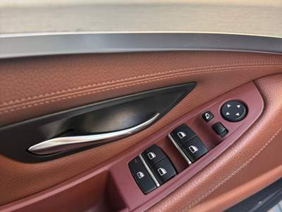 BMW Serie 5 520d Touring Futura Grigio usata Bari