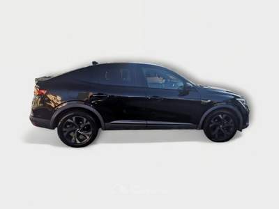 Renault Arkana 1.6 E-Tech full hybrid Engineered Au Nero usata Pisa