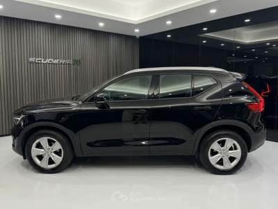 Volvo XC40 XC40 1.5 t2 Core auto Nero usata Milano