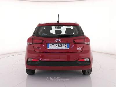 Hyundai i20 II 2018 1.2 mpi Connectline 75cv 5p Rosso usata Roma