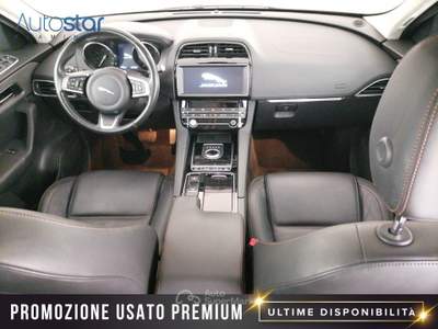 Jaguar F-Pace 2.0d Prestige awd 180cv auto Grigio usata Roma