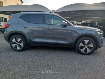 Volvo XC40 T3 Geartronic Momentum Pro Grigio usata Varese