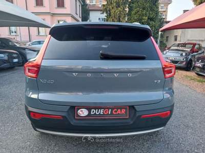 Volvo XC40 T3 Geartronic Momentum Pro Grigio usata Varese