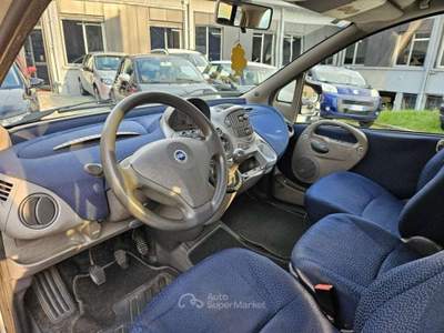Fiat Multipla 1.6 16V Natural Power Grigio usata Torino