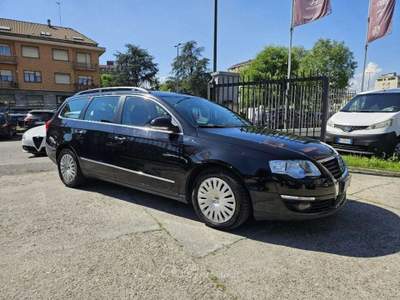 Volkswagen Passat 2.0 TDI DPF Var. Comfortline Nero usata Torino