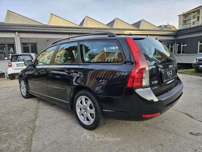 Volvo V50 2.0 D cat Summum Nero usata Torino