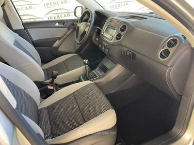 Volkswagen Tiguan DPF Sport & Style (18°) Grigio usata Acerra