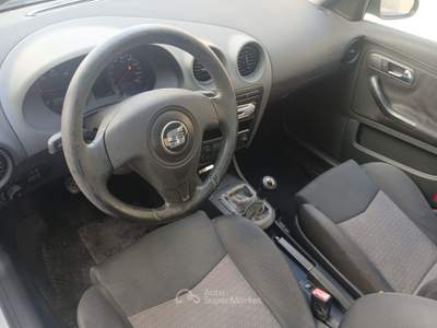 Seat Cordoba /130CV Sport Argento usata Triggiano