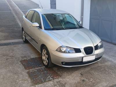 Seat Cordoba /130CV Sport Argento usata Triggiano