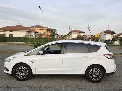 Ford S-Max 7 posti Bianco usata Biella