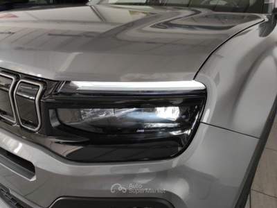 Jeep Avenger  -  1.2 turbo 110 cv mhev summit Grigio usata LEGNANO