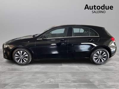 Mercedes-Benz Classe A  - a 180 business Nero usata Salerno