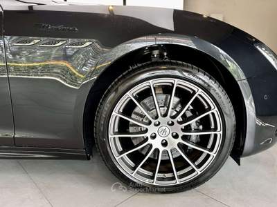 Maserati Ghibli 3.0 V6 Modena S 430cv awd, FULL Opt. + Pack Neriss Nero usata Venaria Reale