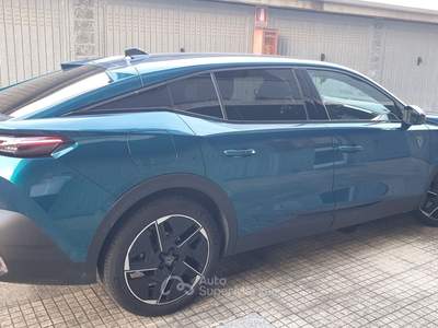Peugeot 408 Auto sempre tenuta in box privato e proprietario unico usata Trecate