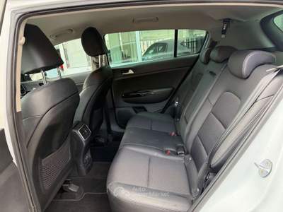 Kia Sportage Sportage IV 2018 1.6 crdi mhev Energy awd 136cv dct7 Bianco usata Cesano Maderno