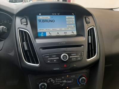 Ford Focus SW 1.5 TDCi 120cv Powershift Tit. Business Grigio usata Castelnovo di Sotto