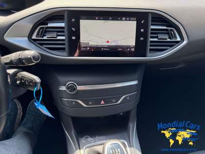 Peugeot 308 308 II 2018 5p 1.5 bluehdi allure 12/2020 Grigio usata San Gregorio Magno
