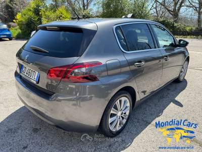 Peugeot 308 308 II 2018 5p 1.5 bluehdi allure 12/2020 Grigio usata San Gregorio Magno